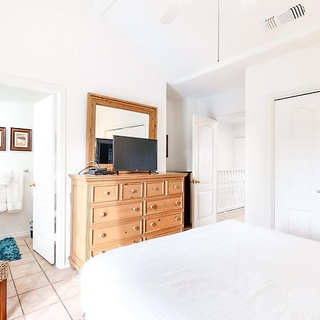 Tropical Breeze Apartment South Padre Island Room photo
