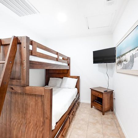 Tropical Breeze Apartment South Padre Island Room photo