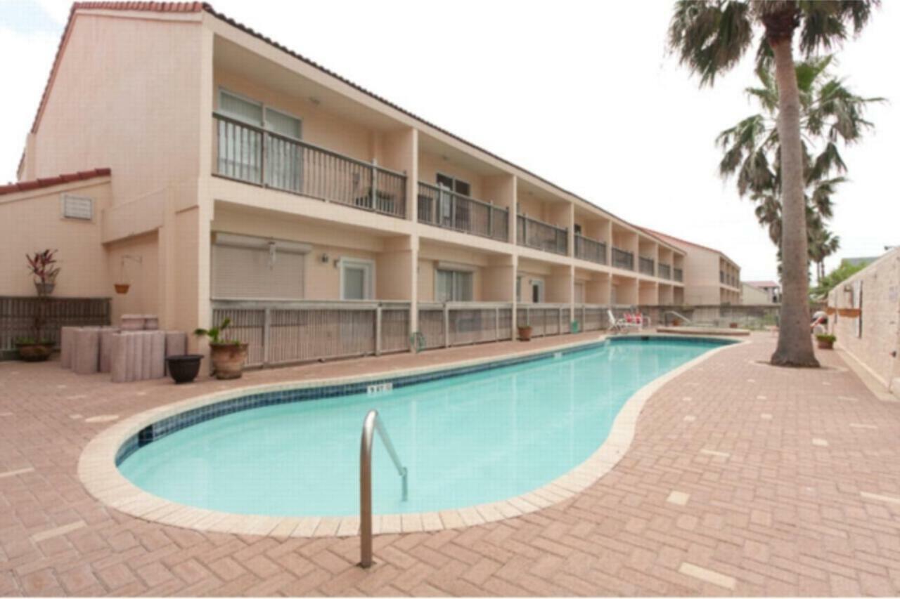 Tropical Breeze Apartment South Padre Island Exterior photo